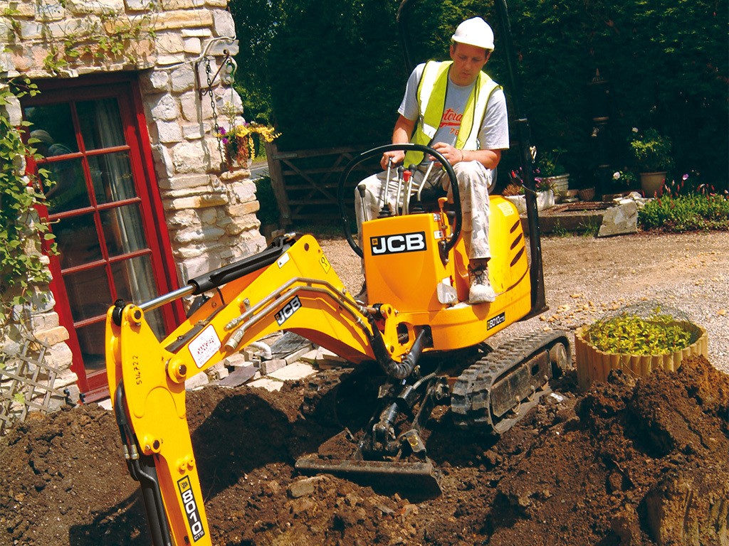 #demolitioncontractorsmelbourne #treeremovalservicesmelbourne #hireexcavatormelbourne