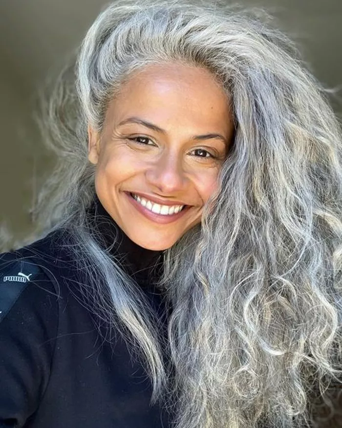 gray curly wigs