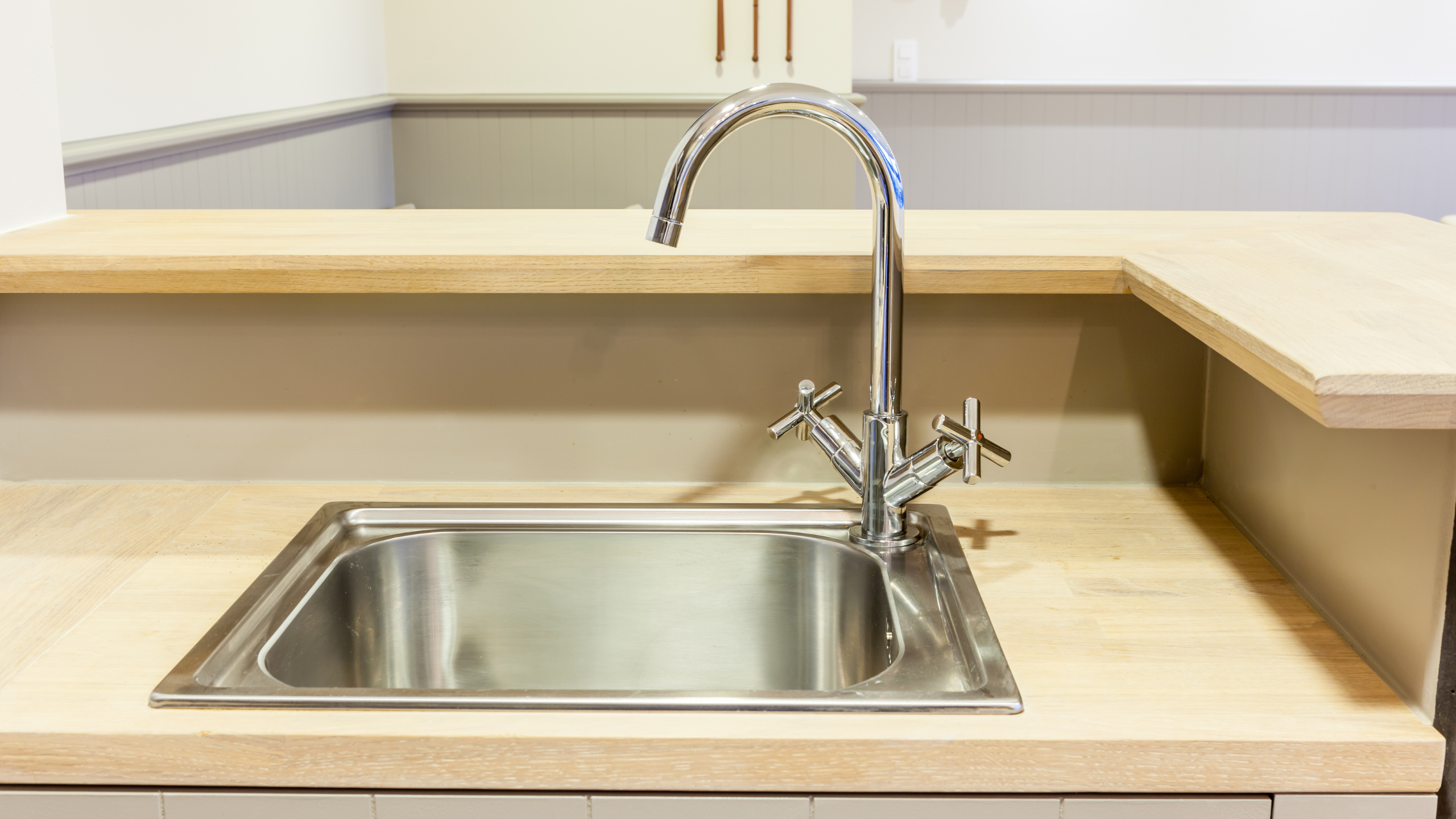 types of kitchen sinks