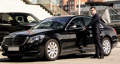 chauffeur airport transfers Melbourne